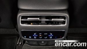 Genesis GV70 2.5T Бензин 2WD 2025 года из Южной Кореи