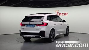 BMW iX1 xDrive 30 M Sport 2024 года из Южной Кореи