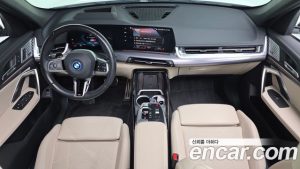 BMW iX1 xDrive 30 M Sport 2024 года из Южной Кореи