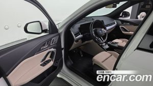 BMW iX1 xDrive 30 M Sport 2024 года из Южной Кореи
