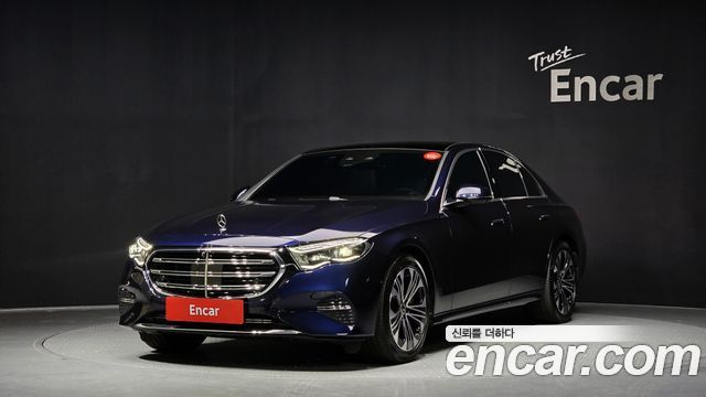 Mercedes-Benz E-Class E350e 4MATIC 2025 года из Кореи