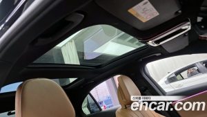 Mercedes-Benz E-Class E350e 4MATIC 2025 года из Южной Кореи