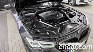 BMW 5-Series 520i M Sport 2023 года из Южной Кореи