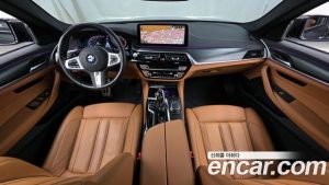 BMW 5-Series 520i M Sport 2023 года из Южной Кореи