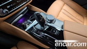 BMW 5-Series 520i M Sport 2023 года из Южной Кореи