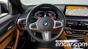 BMW 5-Series 520i M Sport 2023 года из Южной Кореи