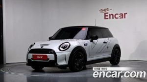 Mini Cooper Mayfield Edition 2024 года из Южной Кореи