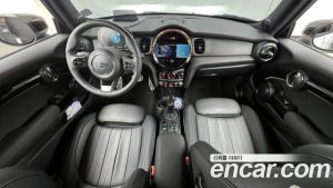 Mini Cooper Mayfield Edition 2024 года из Южной Кореи