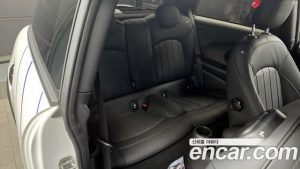 Mini Cooper Mayfield Edition 2024 года из Южной Кореи