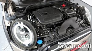 Mini Cooper CLASSIC 2024 года из Южной Кореи