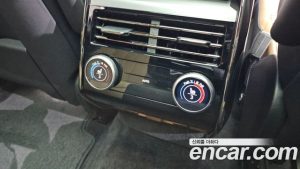 Land Rover Range Rover Sport P550E Dynamic HSE 2025 года из Южной Кореи