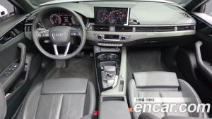 Audi A4 45 TFSI 4WD Premium 2023 года из Южной Кореи