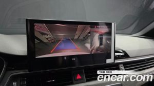 Audi A4 45 TFSI 4WD Premium 2023 года из Южной Кореи