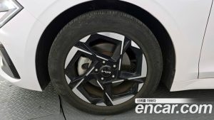 Kia K5 2.0 2024 года из Южной Кореи