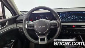 Kia K5 2.0 2024 года из Южной Кореи