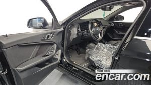 BMW 1-Series 120i Sport 2024 года из Южной Кореи