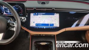 Mercedes-Benz E-Class E300 4MATIC AMG Line 2024 года из Южной Кореи