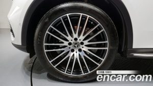 Mercedes-Benz GLC-Class GLC220 d 4MATIC 2023 года из Южной Кореи