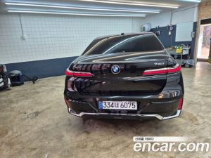 BMW 7-Series 740i xDrive M Sport 2025 года из Южной Кореи
