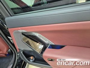 BMW 7-Series 740i xDrive M Sport 2025 года из Южной Кореи