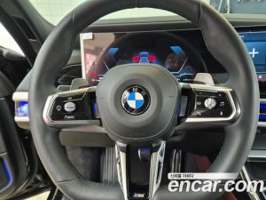 BMW 7-Series 740i xDrive M Sport 2025 года из Южной Кореи
