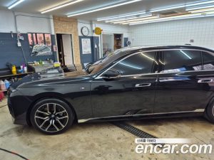 BMW 7-Series 740i xDrive M Sport 2025 года из Южной Кореи