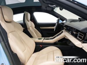 Porsche Taycan 4S 2024 года из Южной Кореи