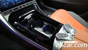 Mercedes-Benz C-Class C200 AMG Line 2025 года из Южной Кореи