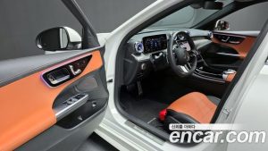 Mercedes-Benz C-Class C200 AMG Line 2025 года из Южной Кореи