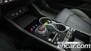 Kia K5 2.0 2025 года из Южной Кореи