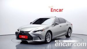 Lexus ES Executive 2023 года из Южной Кореи