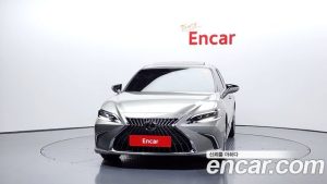 Lexus ES Executive 2023 года из Южной Кореи