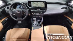 Lexus ES Executive 2023 года из Южной Кореи
