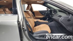 Lexus ES Executive 2023 года из Южной Кореи