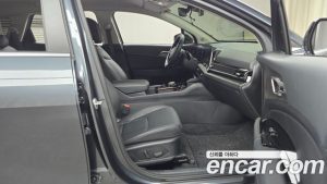 Kia Sportage Бензин 1.6 Turbo 2WD 2024 года из Южной Кореи