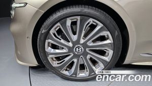 Bentley Continental 4.0 GT Mulliner 2025 года из Южной Кореи