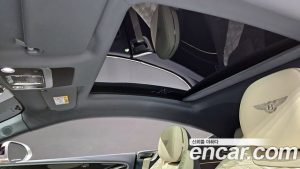 Bentley Continental 4.0 GT Mulliner 2025 года из Южной Кореи