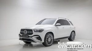 Mercedes-Benz GLE-Class GLE450 4MATIC 2025 года из Южной Кореи
