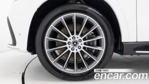 Mercedes-Benz GLE-Class GLE450 4MATIC 2025 года из Южной Кореи