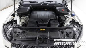 Mercedes-Benz GLE-Class GLE450 4MATIC 2025 года из Южной Кореи