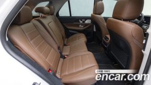 Mercedes-Benz GLE-Class GLE450 4MATIC 2025 года из Южной Кореи