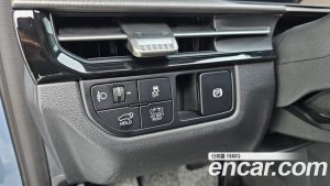 Kia Sportage HEV 1.6 2WD 2025 года из Южной Кореи