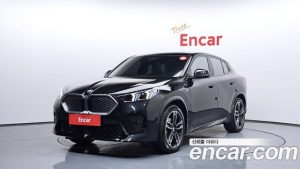 BMW iX2 eDrive 20 M Sport 2024 года из Южной Кореи