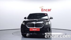 BMW iX2 eDrive 20 M Sport 2024 года из Южной Кореи