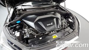 BMW iX2 eDrive 20 M Sport 2024 года из Южной Кореи