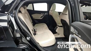 BMW iX2 eDrive 20 M Sport 2024 года из Южной Кореи