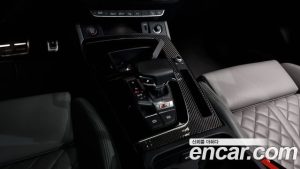 Audi SQ5 3.0 TFSI 4WD Sportback 2023 года из Южной Кореи