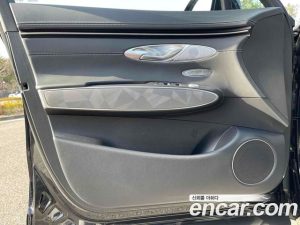 Genesis GV70 3.5T Бензин AWD 2024 года из Южной Кореи