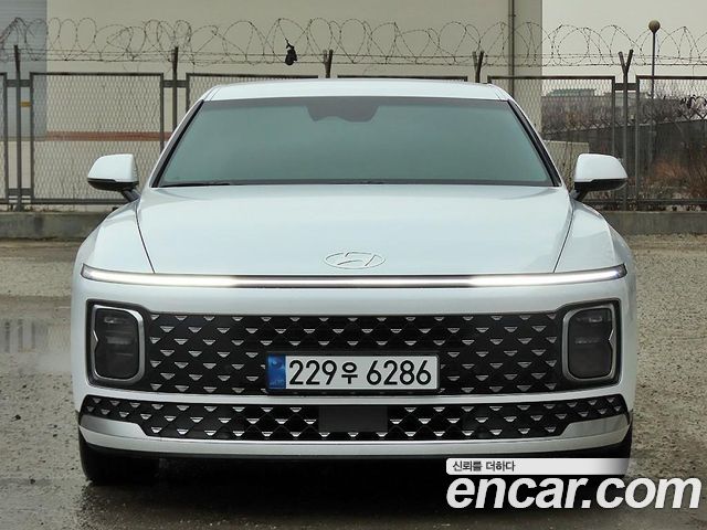 Hyundai Grandeur 2.5 Бензин 2WD 2024 года из Кореи
