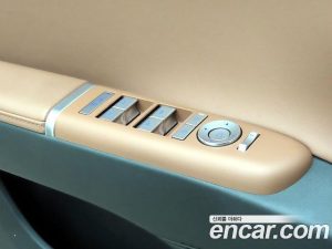 Hyundai Grandeur 2.5 Бензин 2WD 2024 года из Южной Кореи